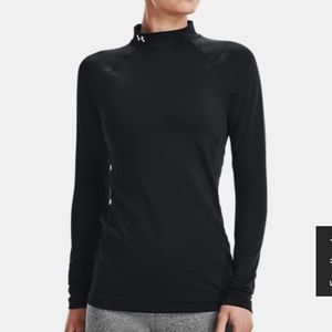 Women’s Black Under Armour cold gear long sleeve shirt compression medium